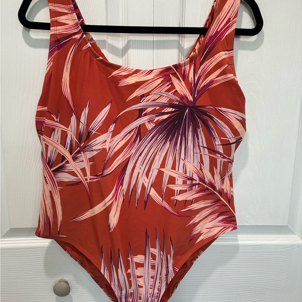 Vibrant Palm Print One Piece Swimsuit. NWOT